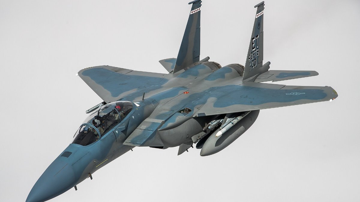 Air Force tells Congress it needs 1,509 fighters by 2035 as fleet sits below legal floor