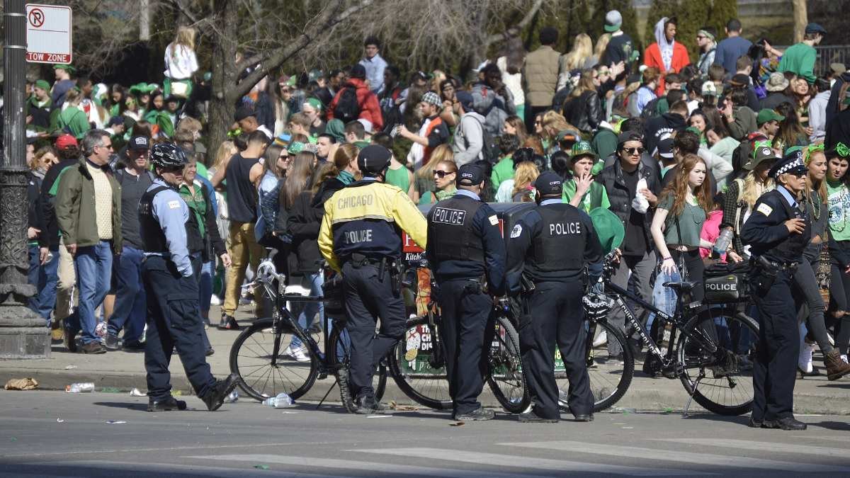 Illinois AG says outside task force needed to investigate Chicago police shootings